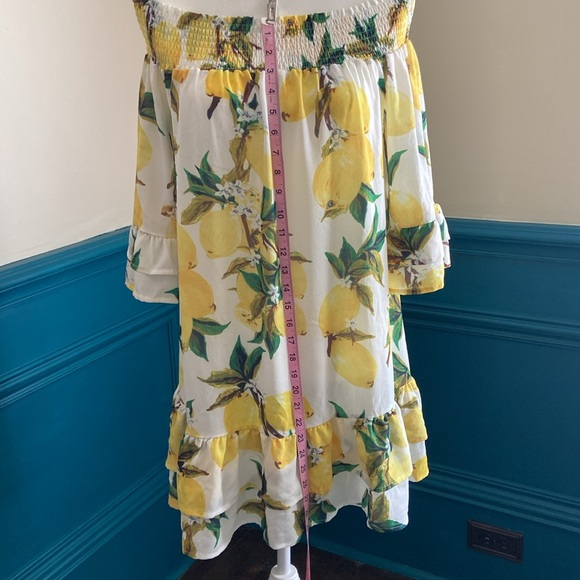 Sale 2/$15* Beautiful lemon print dress or swim cover, on/off shoulder, size M. - Picture 8 of 11